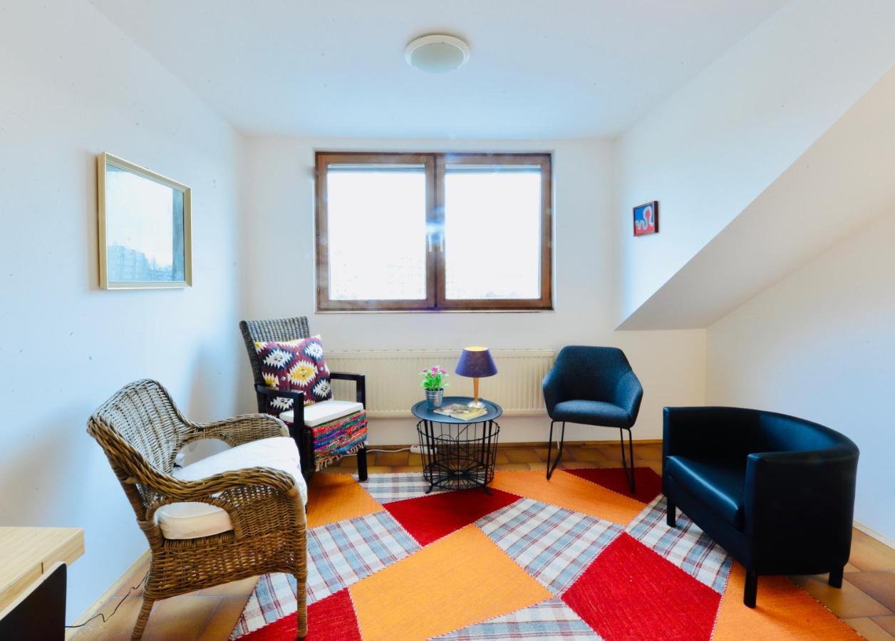 Charming Attic Apartment Near Messe Wien And Center Εξωτερικό φωτογραφία