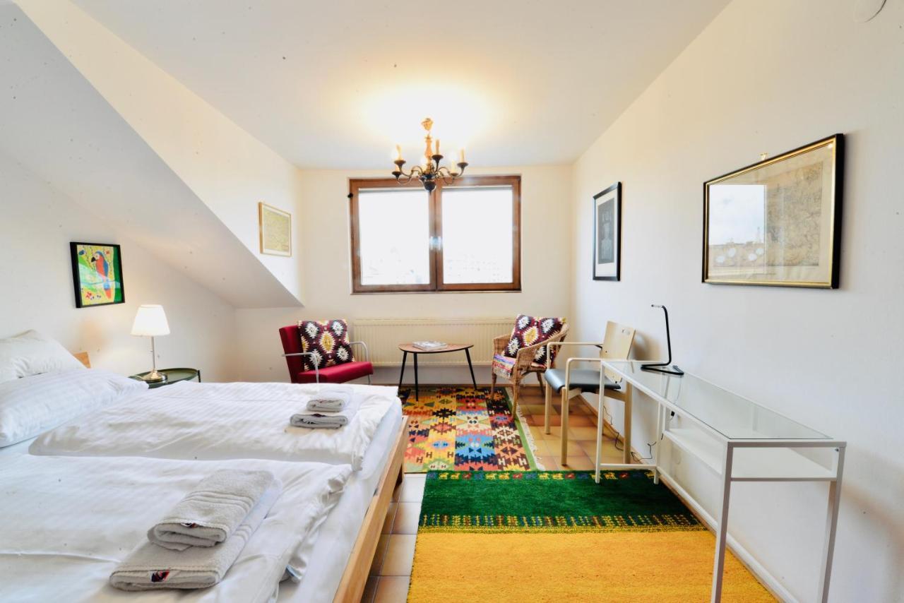 Charming Attic Apartment Near Messe Wien And Center Εξωτερικό φωτογραφία